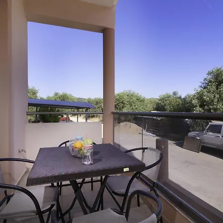 Apartamento Kidonis *